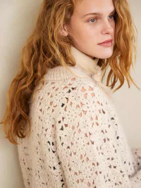 Hovedbilde Enkeltoppskrift / 2403 DIY / Nr. 6  Fleur sweater
