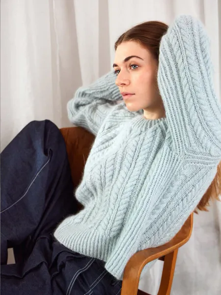 Hovedbilde Enkeltoppskrift / 2403 DIY / Nr. 10  Kaja sweater